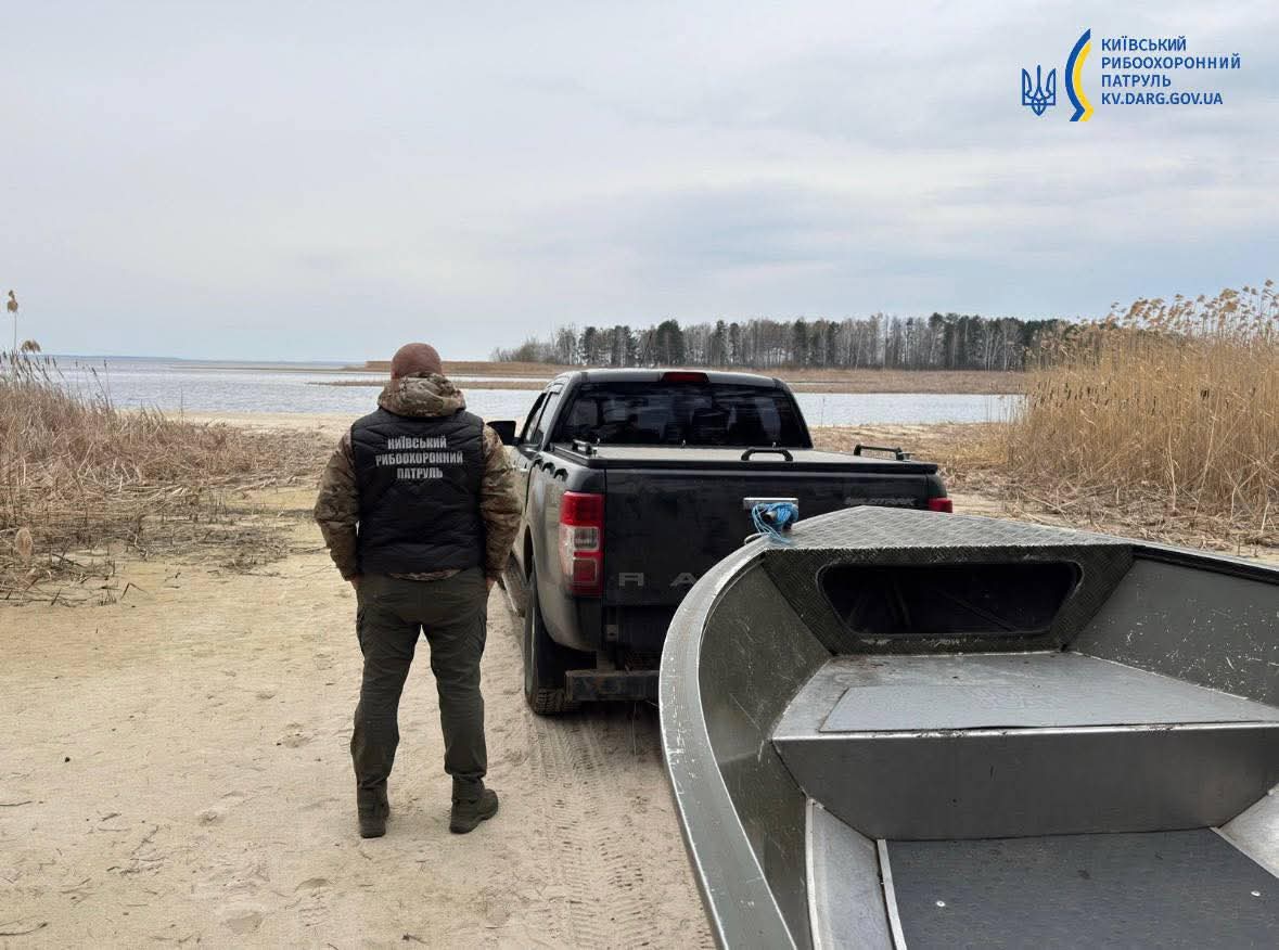 На Київщині за тиждень викрили 28 порушень рибальства: збитки — понад 490 тисяч гривень