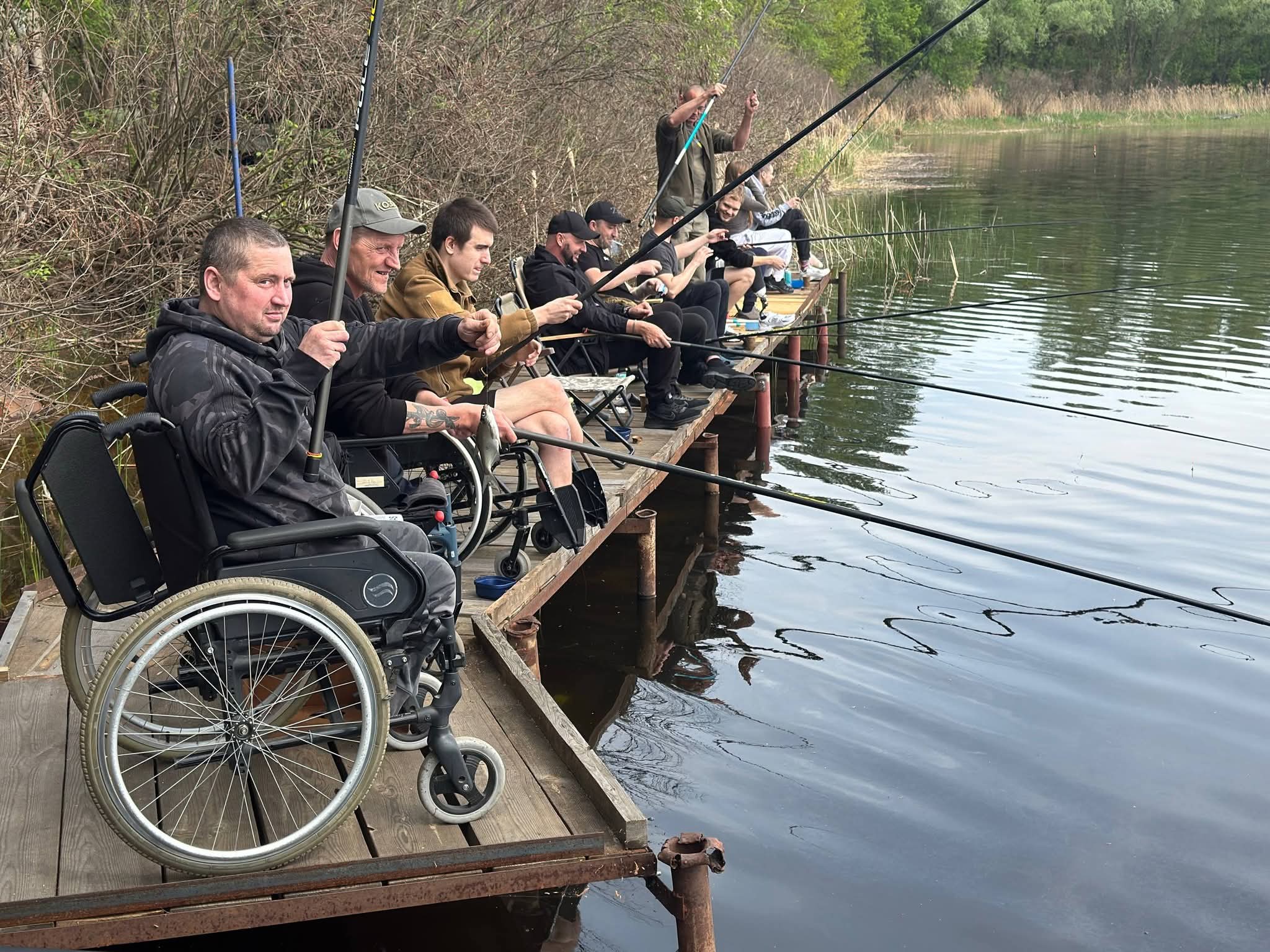 На Канівському водосховищі провели рибальський захід для ветеранів та військових